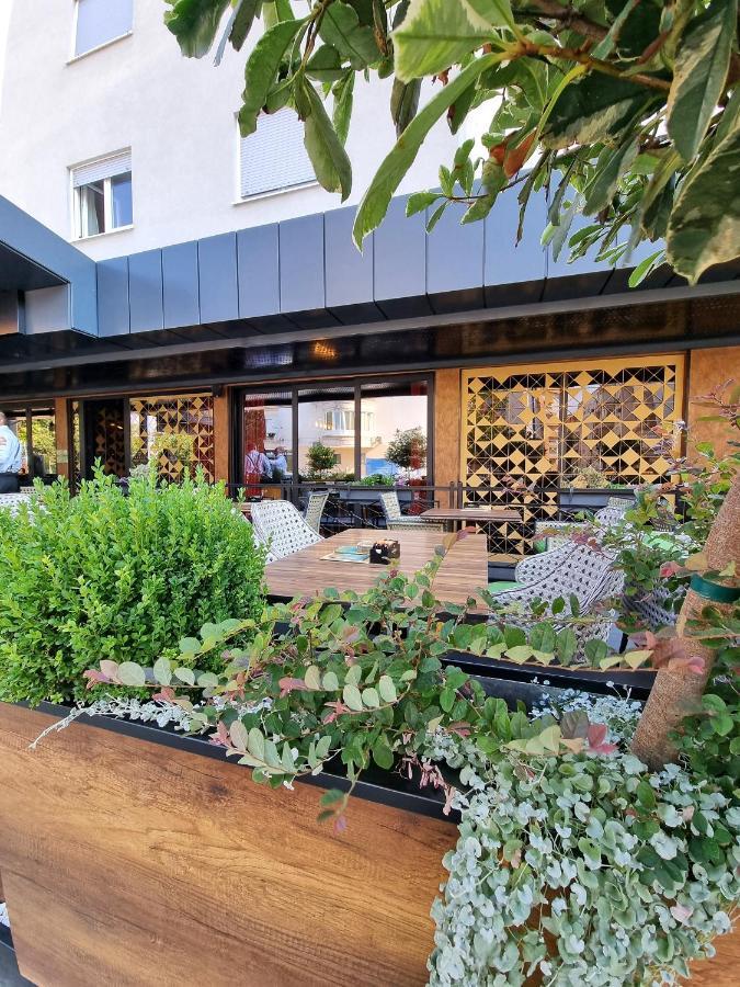 Riverside Apartment Podgorica Exterior photo
