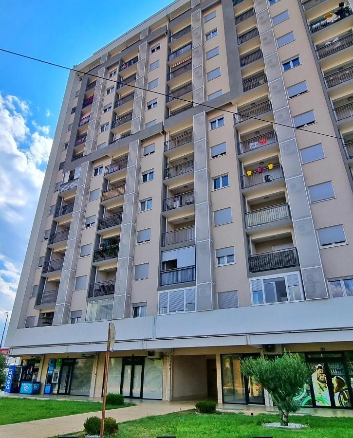 Riverside Apartment Podgorica Exterior photo
